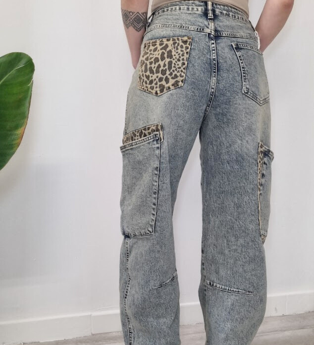 Jeans Balloon Leo con toppe Wild