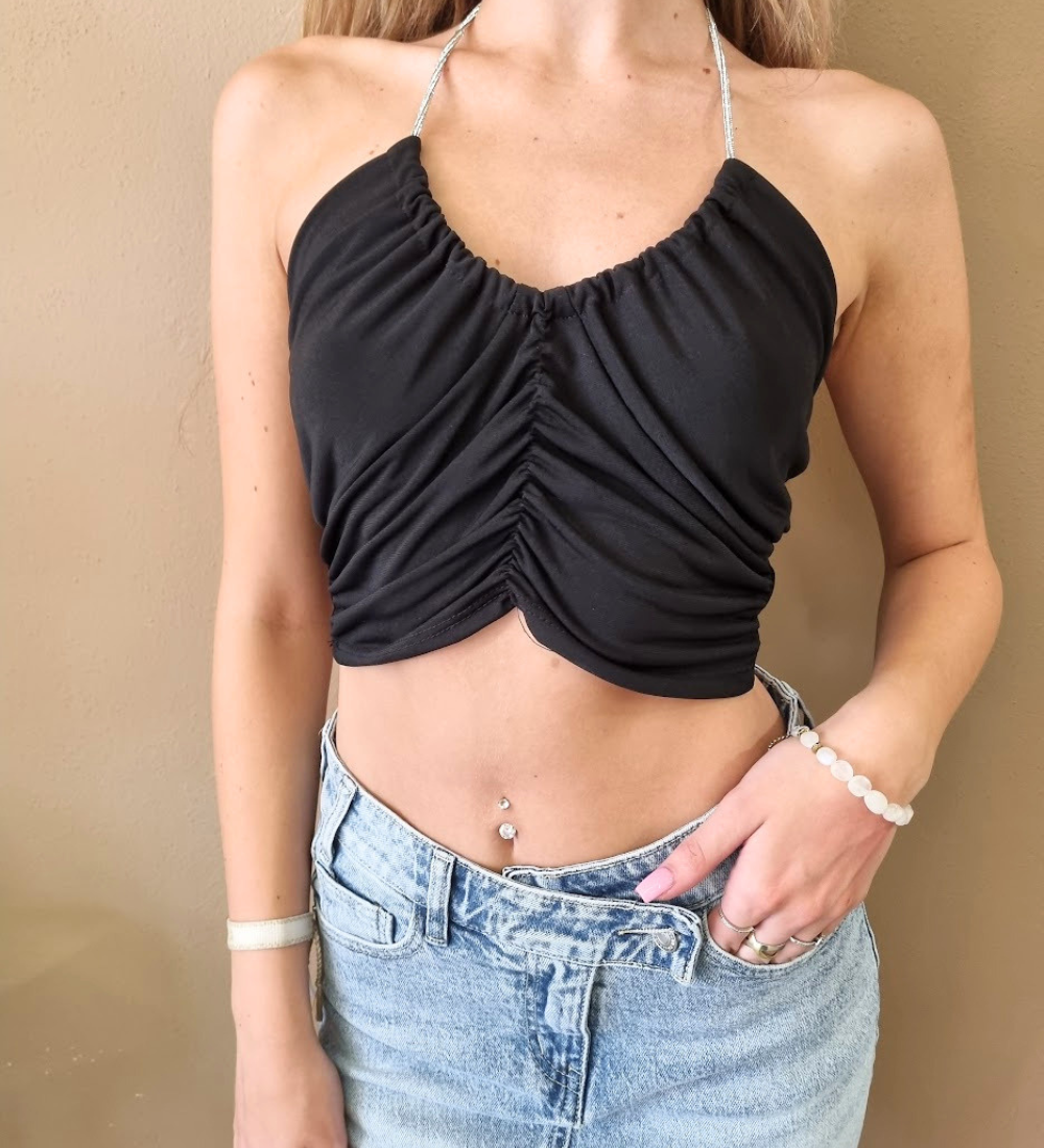 Top Crop Halter con Arricciatura – Nero