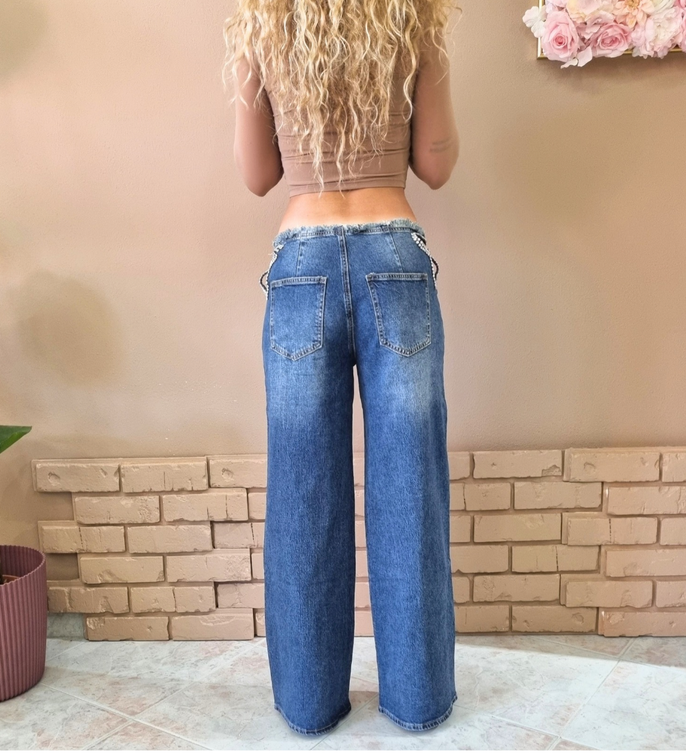 Jeans Wide Leg a Vita Bassa con Dettaglio Fiocco di Strass e Cut-Out