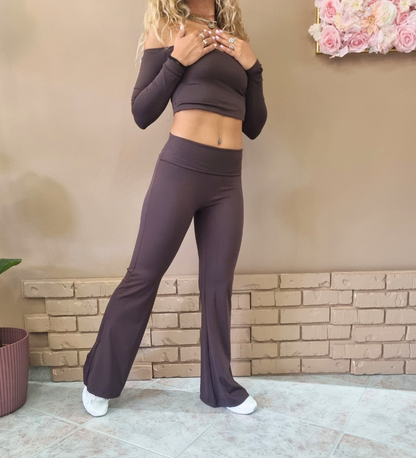 Set Yoga & Pilates  Crop Top + Pantaloni Flare