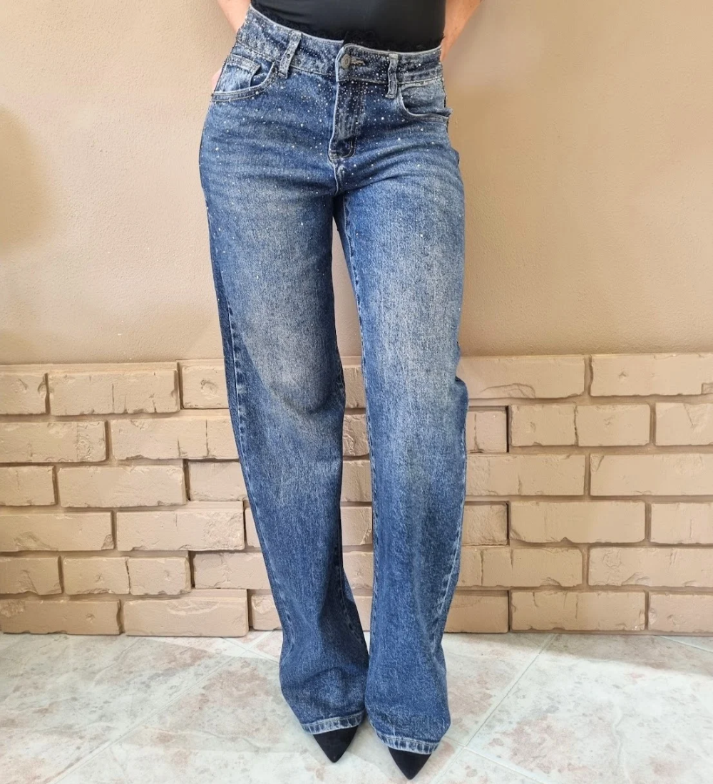Jeans YARA Straight Leg con Dettagli Strass Luminosi