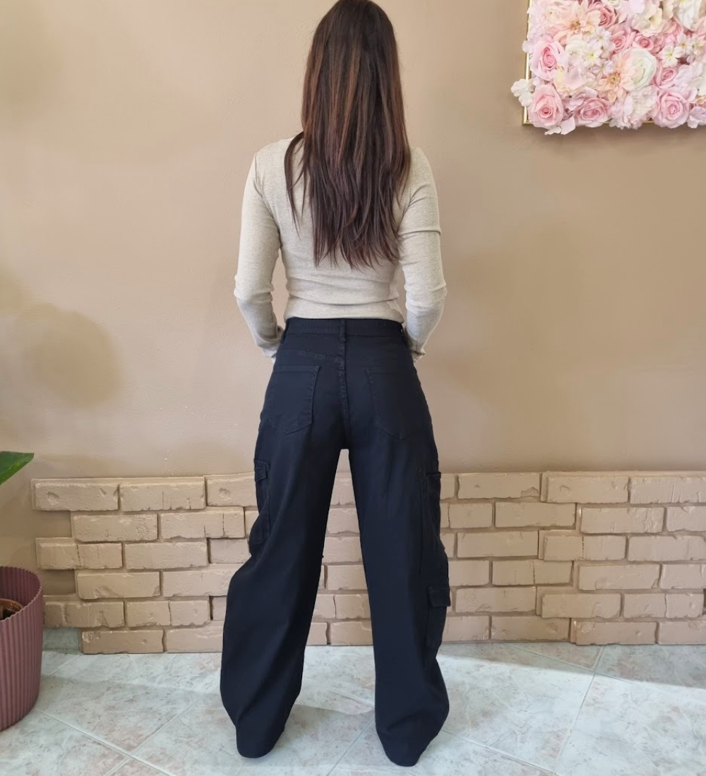 Jeans Balloon Fit Nero con Tasconi Utility