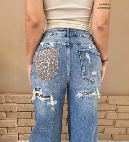 Jeans Barrel con Tasca Animalier Glitter & Dettagli Cut-Out