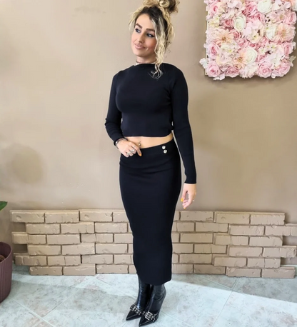Completo in Maglia Elegance Top Cropped con Schiena Scoperta e Gonna Midi