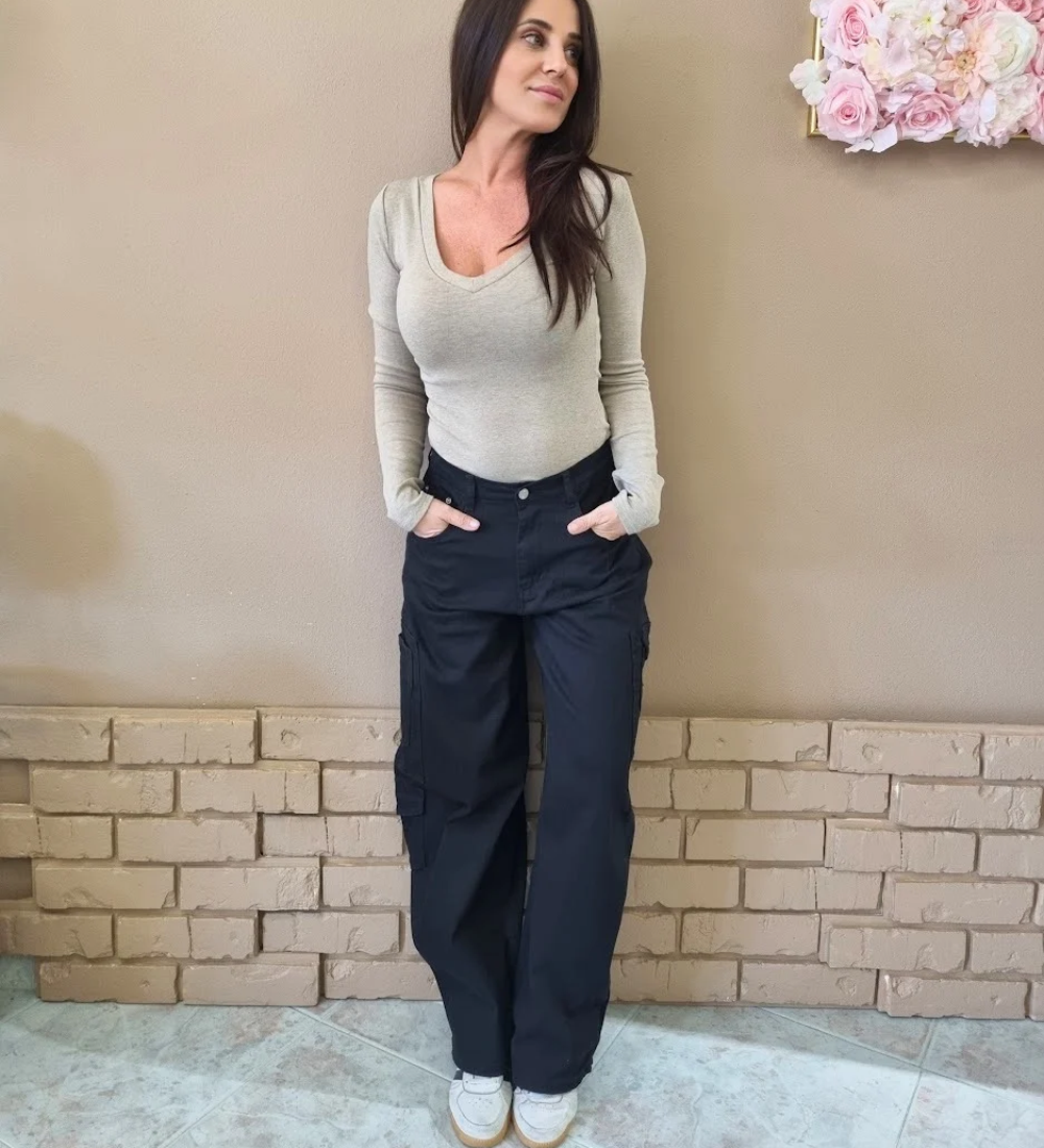 Jeans Balloon Fit Nero con Tasconi Utility