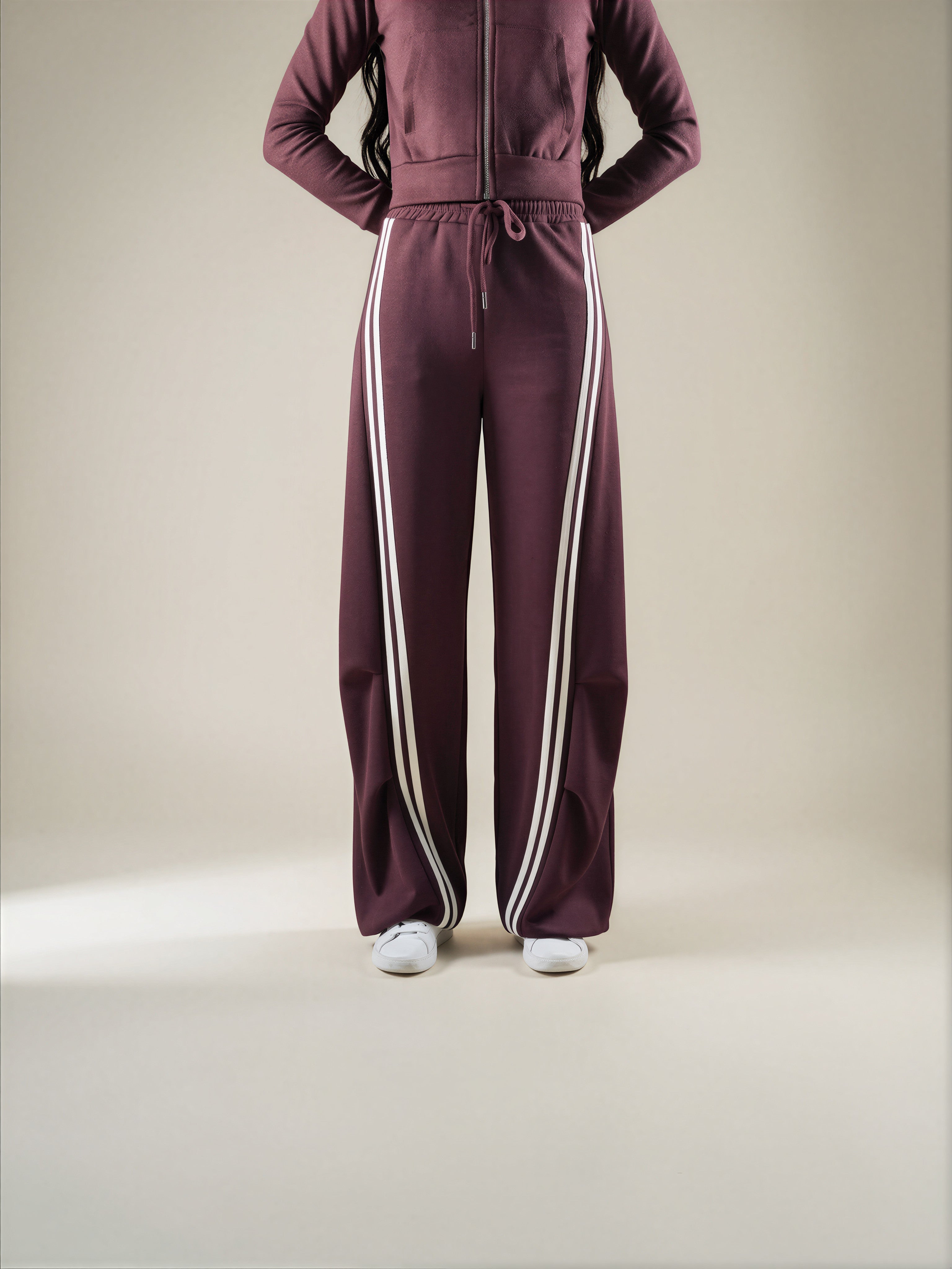 Pantalone Tuta Two Line Oversize con Bande Laterali