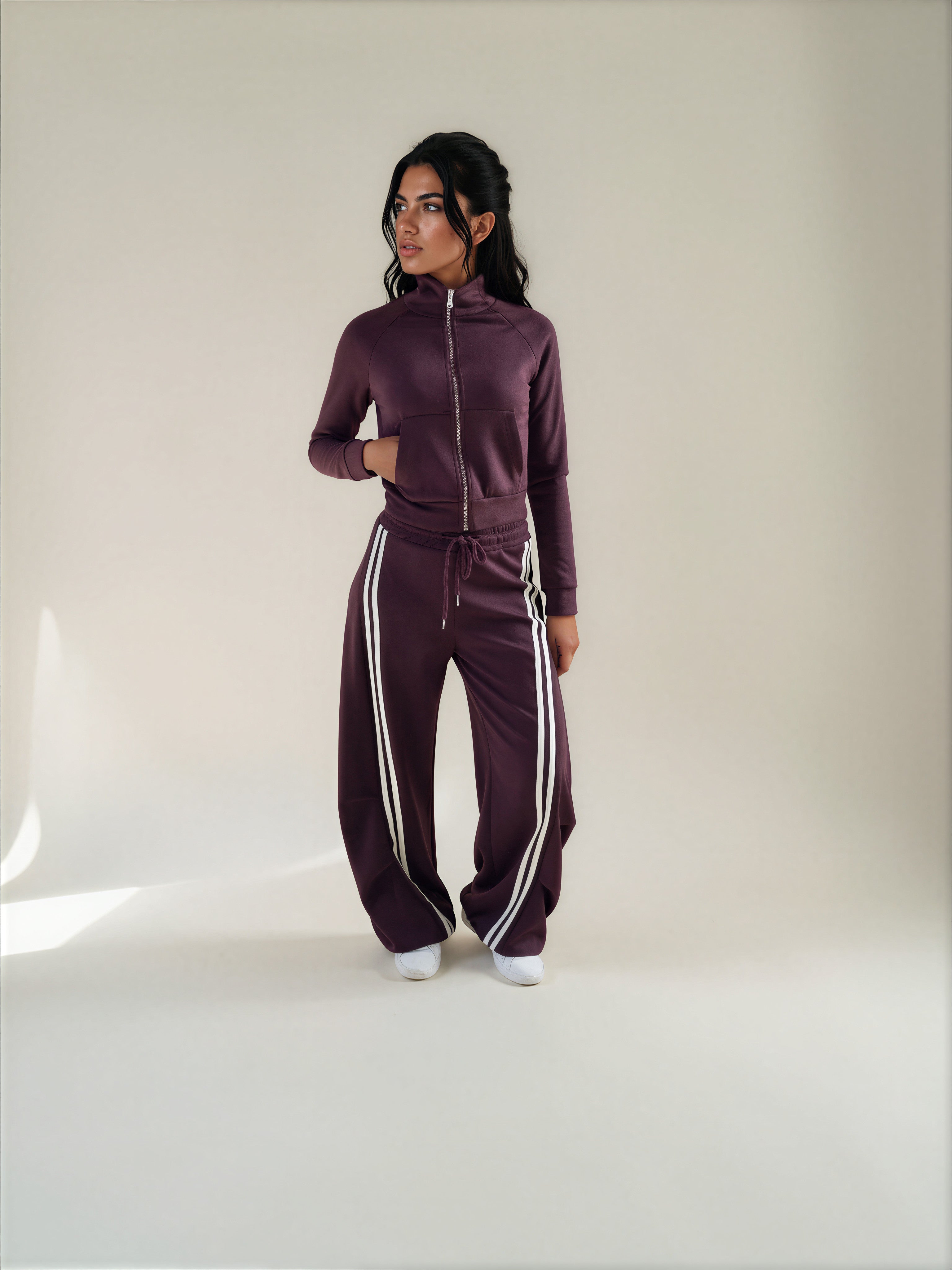 Pantalone Tuta Two Line Oversize con Bande Laterali