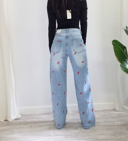 Jeans Wide Leg con Ricamo Ciliegie