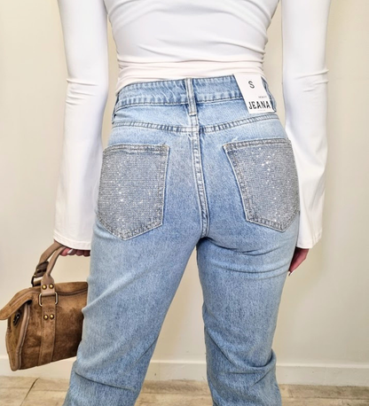 Jeans "Glow Back" – Denim Lavaggio Chiaro con Tasche Strass