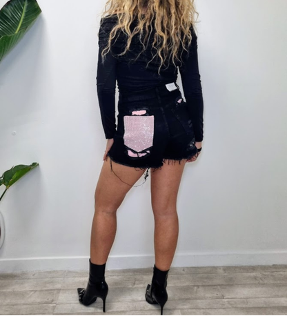 Shorts in Denim nero con Strass tasca rosa