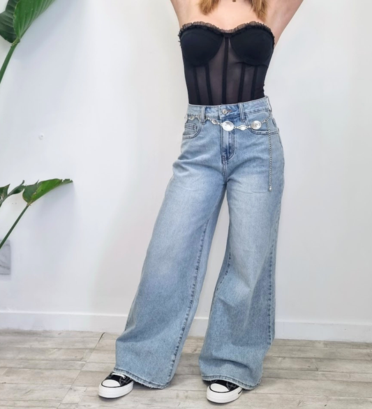 Jeans Wide-Leg Lavaggio Chiaro Con Cintura A Catena
