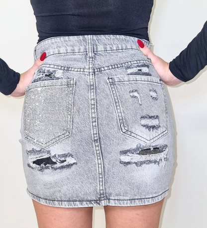 Gonna di Jeans "Shine & Destroy" – Denim Grigio con Strass e Strappi