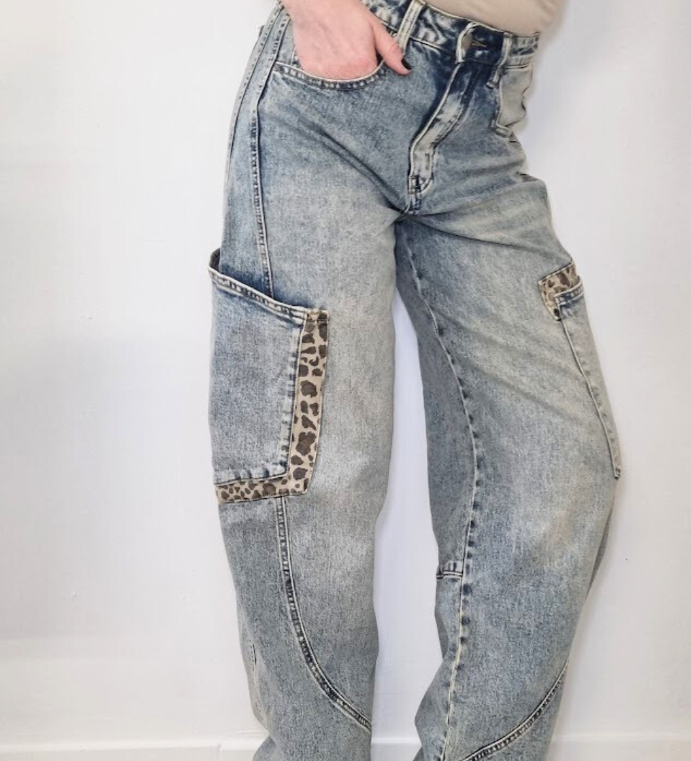 Jeans Balloon Leo con toppe Wild