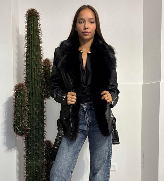 Giacca over in ecopelle con collo sfoderabile in pelo – Taglia Unica